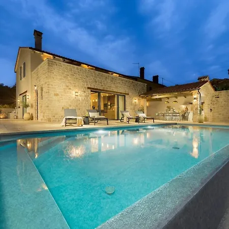 Villa Pepo By Istrialux Benazici